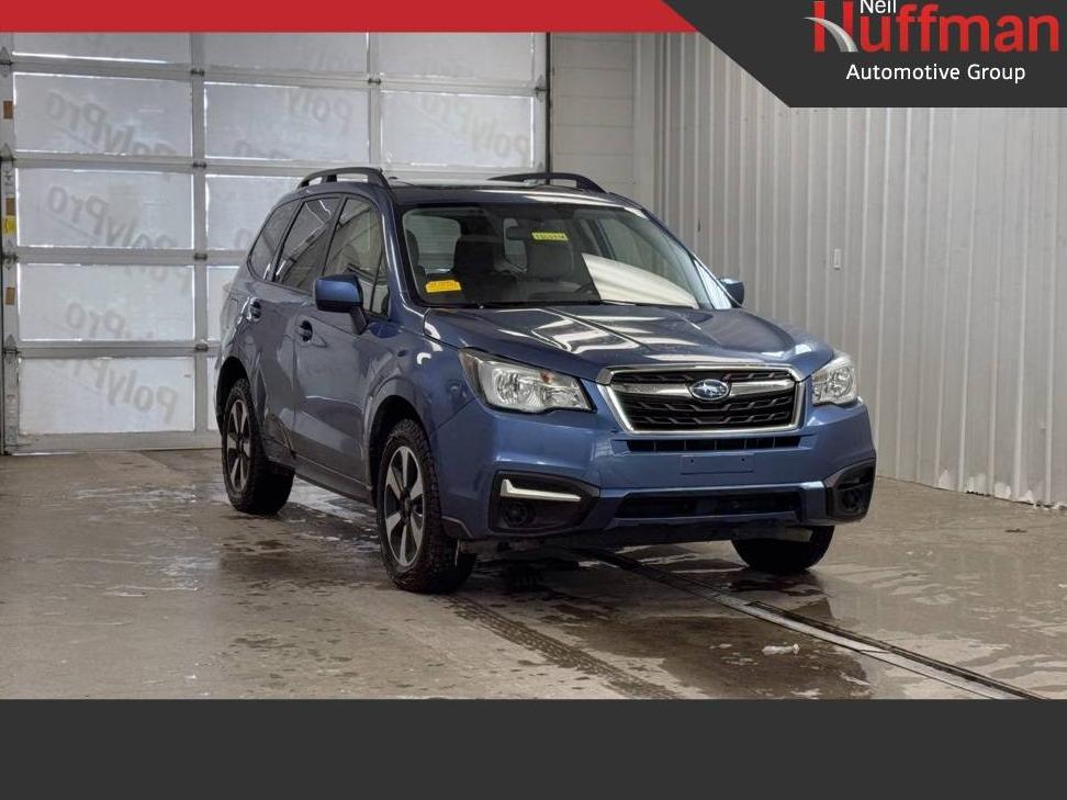 SUBARU FORESTER 2017 JF2SJAEC2HH801221 image