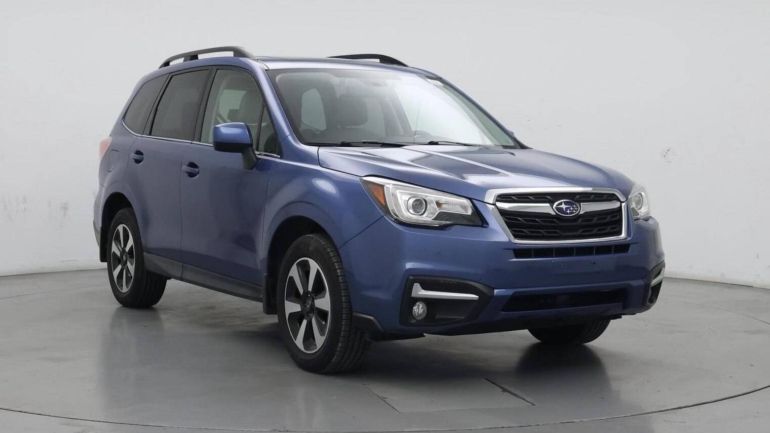 SUBARU FORESTER 2017 JF2SJARC4HH476758 image