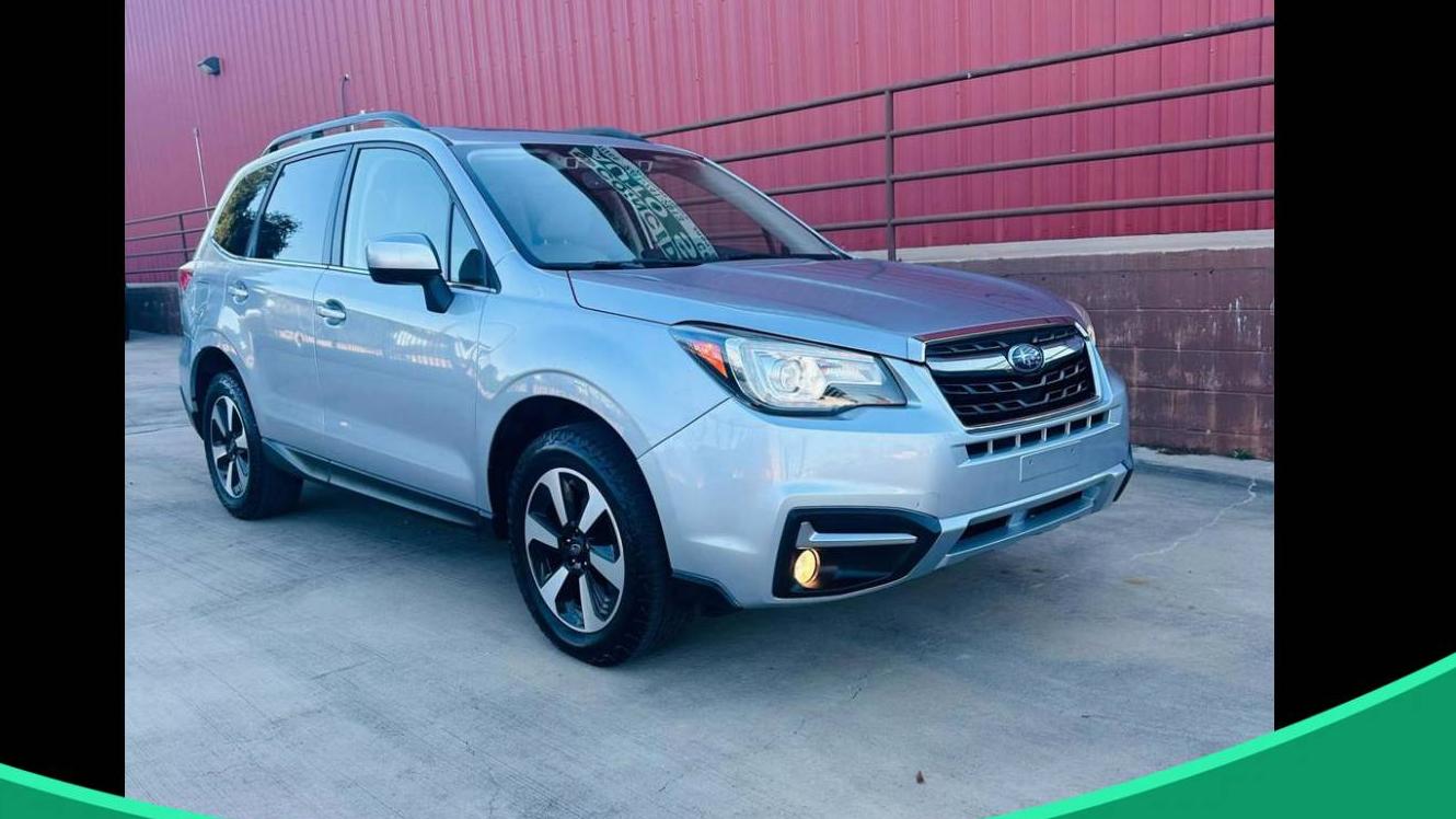 SUBARU FORESTER 2017 JF2SJARC2HH564983 image