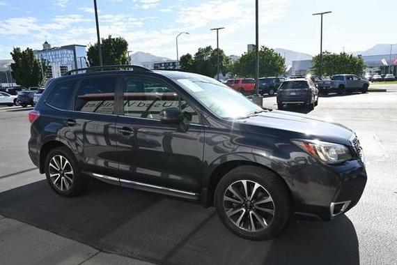 SUBARU FORESTER 2017 JF2SJGTC5HH515594 image