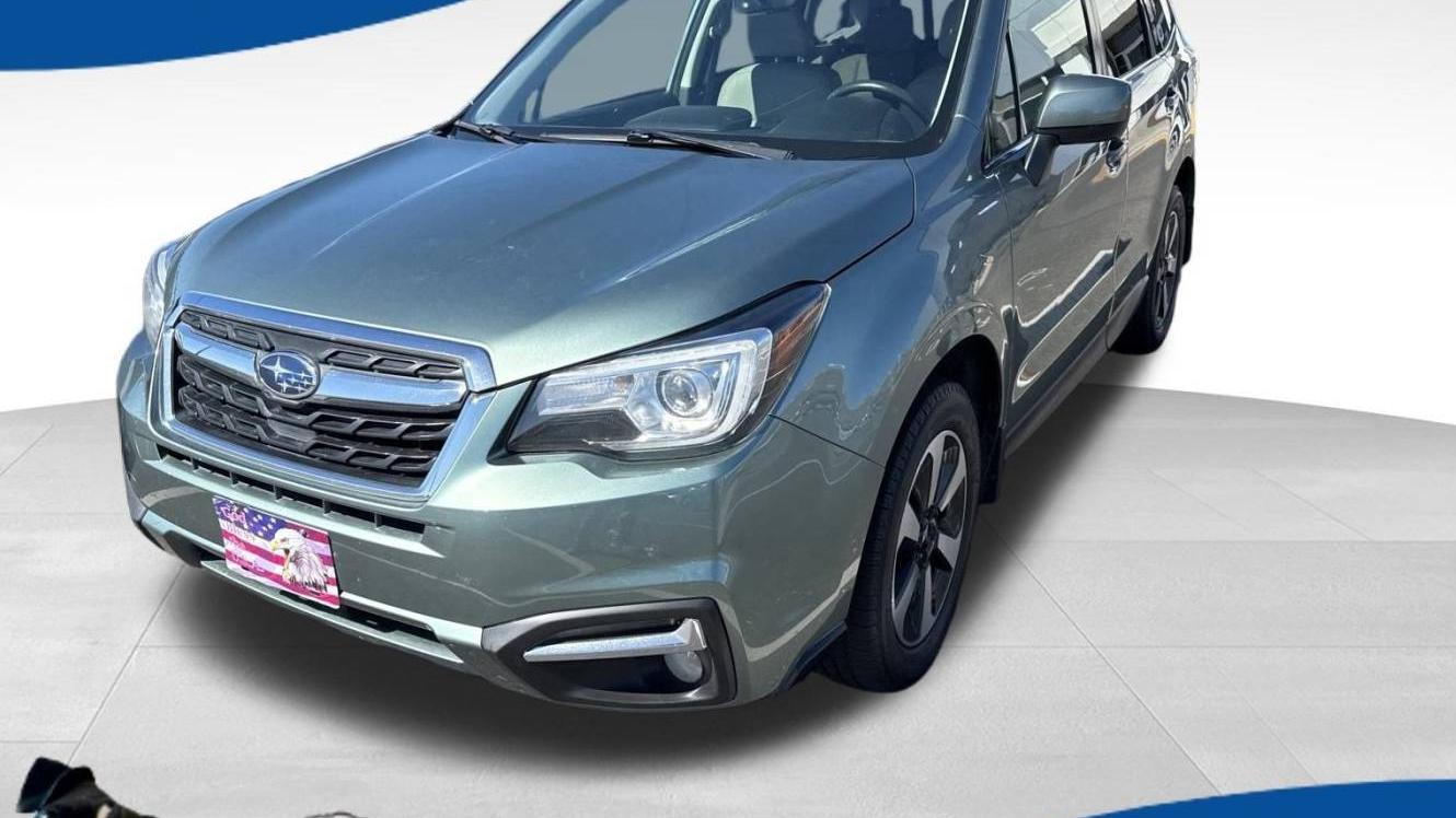 SUBARU FORESTER 2017 JF2SJARC0HH549236 image