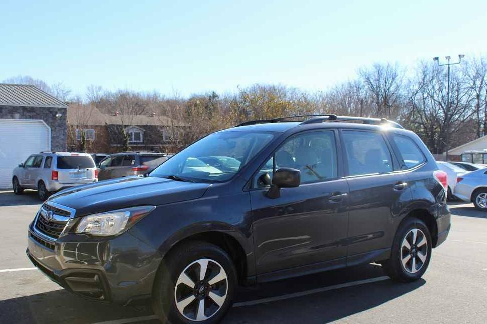 SUBARU FORESTER 2017 JF2SJABC4HH590852 image