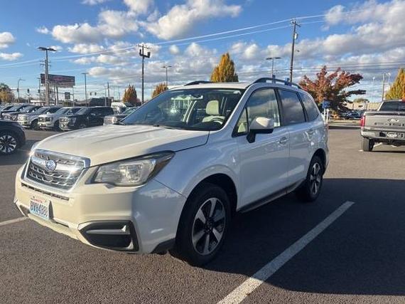 SUBARU FORESTER 2017 JF2SJAEC9HH580572 image