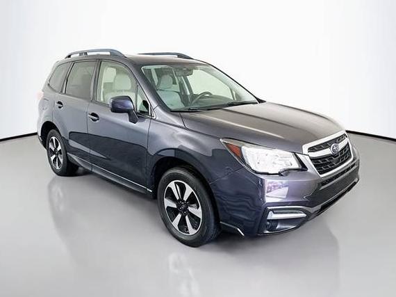 SUBARU FORESTER 2017 JF2SJAEC7HH418438 image
