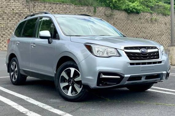 SUBARU FORESTER 2017 JF2SJAEC1HH418760 image
