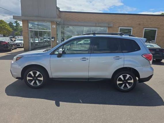 SUBARU FORESTER 2017 JF2SJAGC9HH427249 image