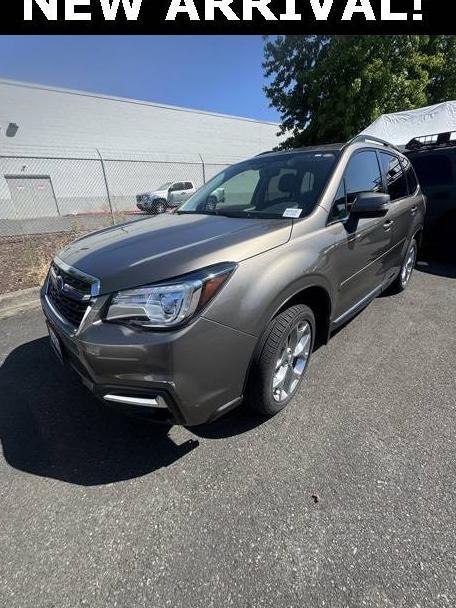 SUBARU FORESTER 2017 JF2SJAWC1HH493988 image