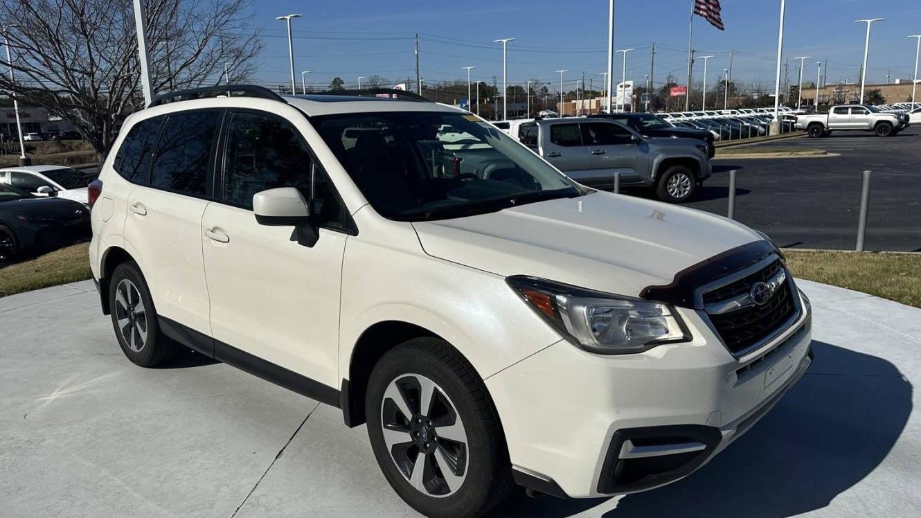 SUBARU FORESTER 2017 JF2SJAEC3HG460028 image