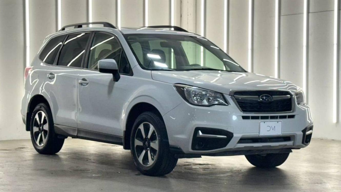 SUBARU FORESTER 2017 JF2SJAEC4HH488088 image