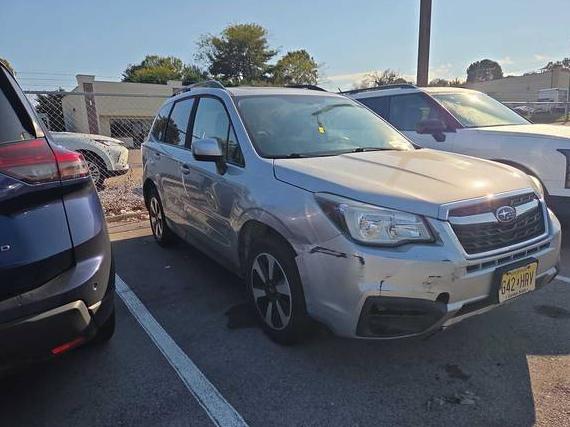 SUBARU FORESTER 2017 JF2SJAEC1HH542530 image