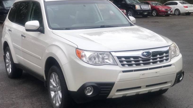 SUBARU FORESTER 2012 JF2SHBEC9CH461866 image