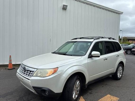 SUBARU FORESTER 2012 JF2SHADC9CH418527 image