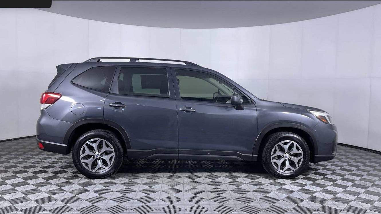 SUBARU FORESTER 2020 JF2SKAJC8LH593504 image