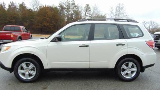 SUBARU FORESTER 2011 JF2SHBBC5BH727676 image