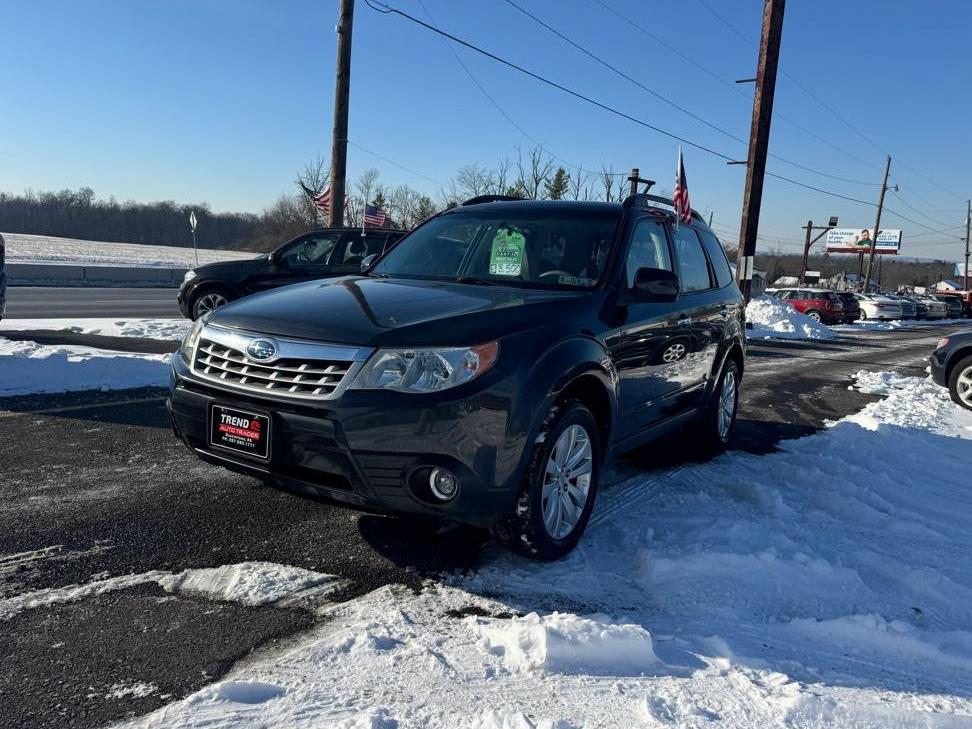 SUBARU FORESTER 2011 JF2SHAEC7BH731301 image