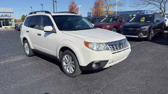 SUBARU FORESTER 2011 JF2SHBEC9BH704445 image