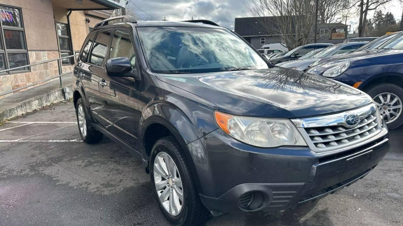 SUBARU FORESTER 2011 JF2SHADC9BH706689 image