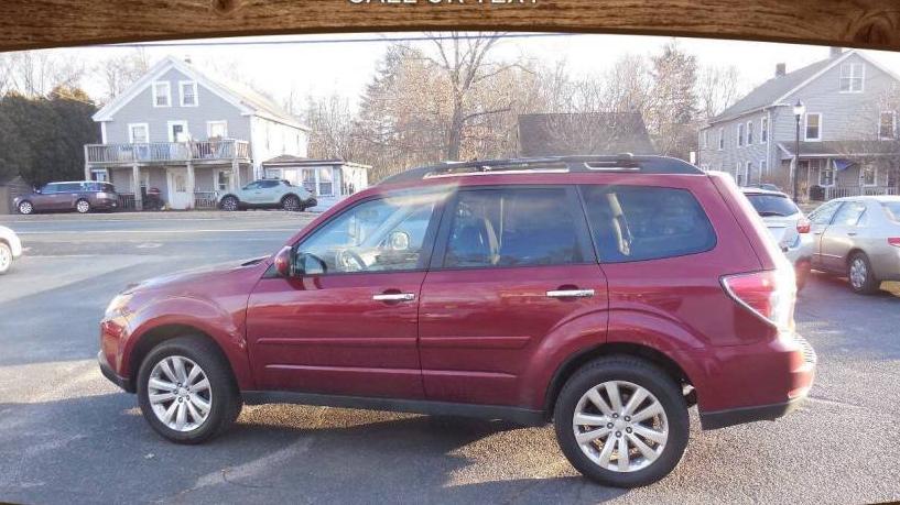 SUBARU FORESTER 2011 JF2SHADC6BG731782 image