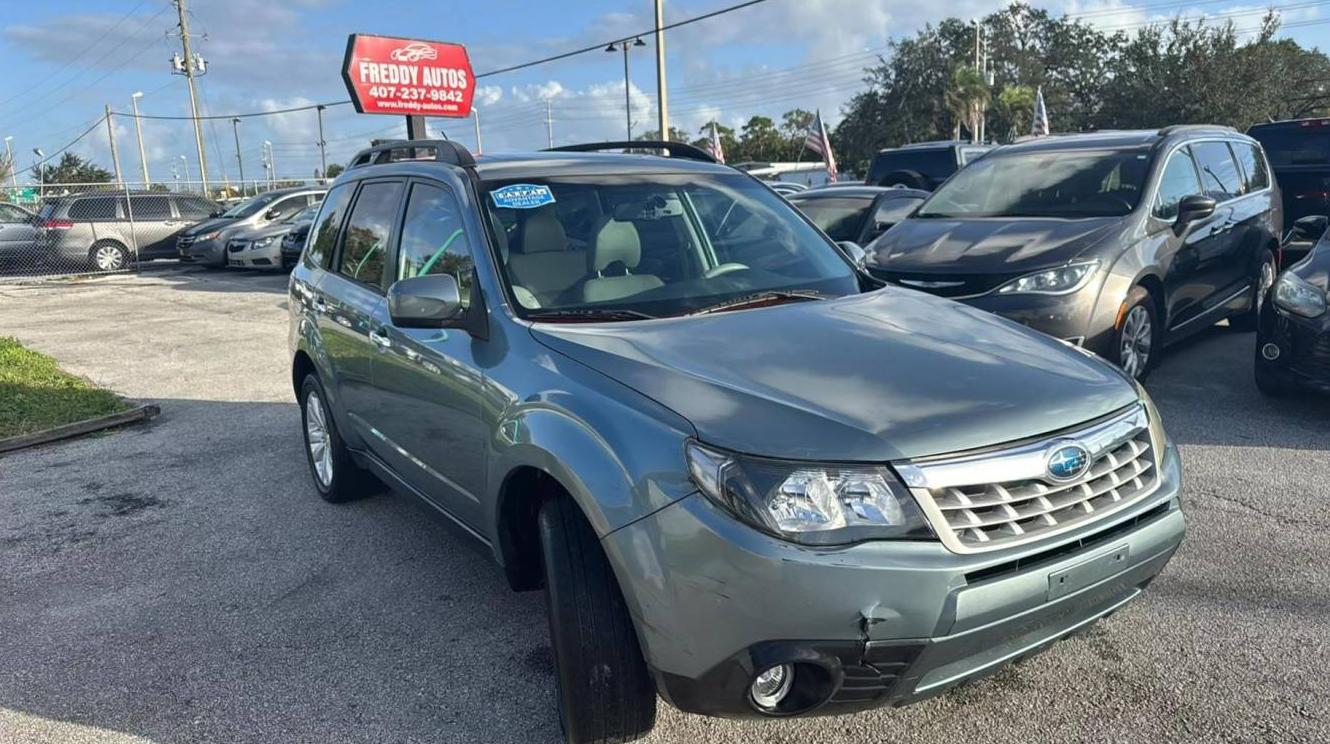 SUBARU FORESTER 2011 JF2SHBEC0BH746440 image