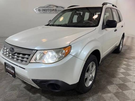 SUBARU FORESTER 2013 JF2SHABC2DH427641 image