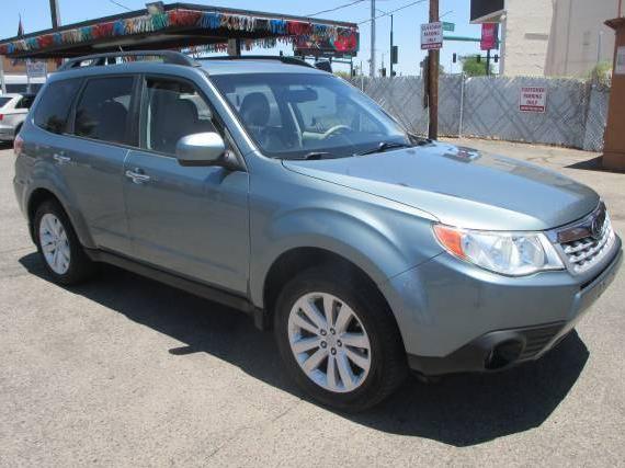 SUBARU FORESTER 2013 JF2SHAEC0DH402720 image