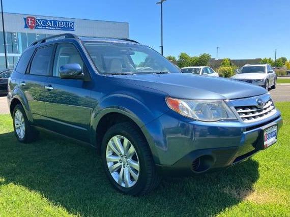 SUBARU FORESTER 2013 JF2SHADC8DH420416 image