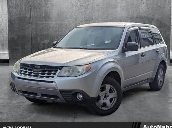 SUBARU FORESTER 2013 JF2SHBAC8DH426596 image