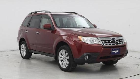 SUBARU FORESTER 2013 JF2SHADC5DH428392 image