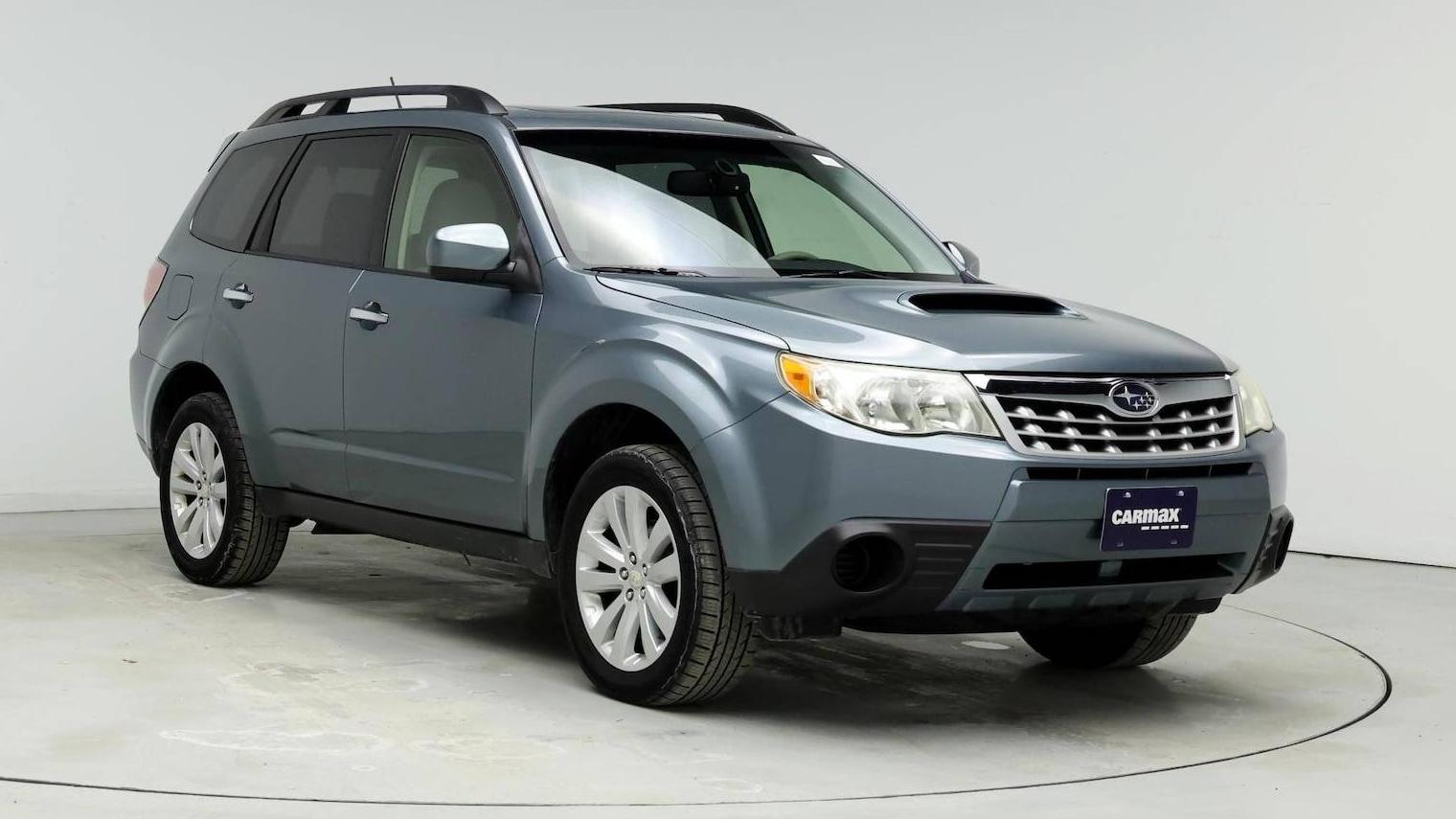 SUBARU FORESTER 2013 JF2SHGACXDH411448 image