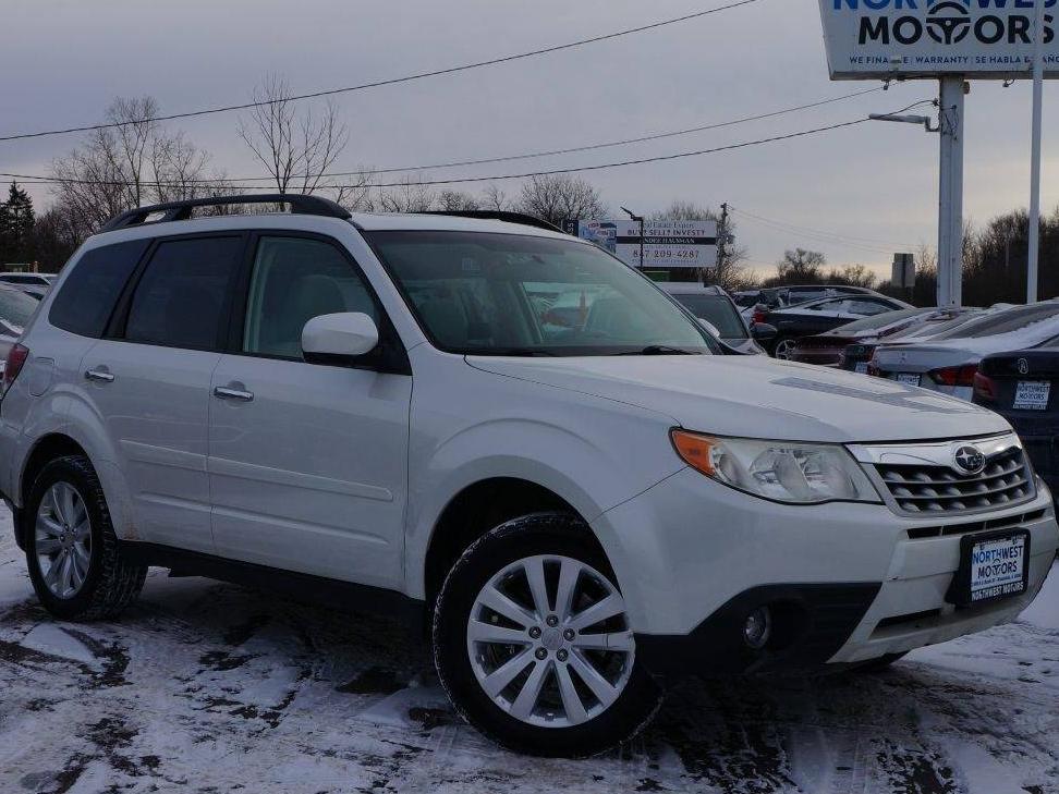 SUBARU FORESTER 2013 JF2SHADC3DH402034 image