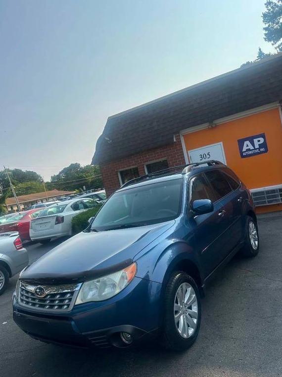 SUBARU FORESTER 2013 JF2SHADC0DH443933 image