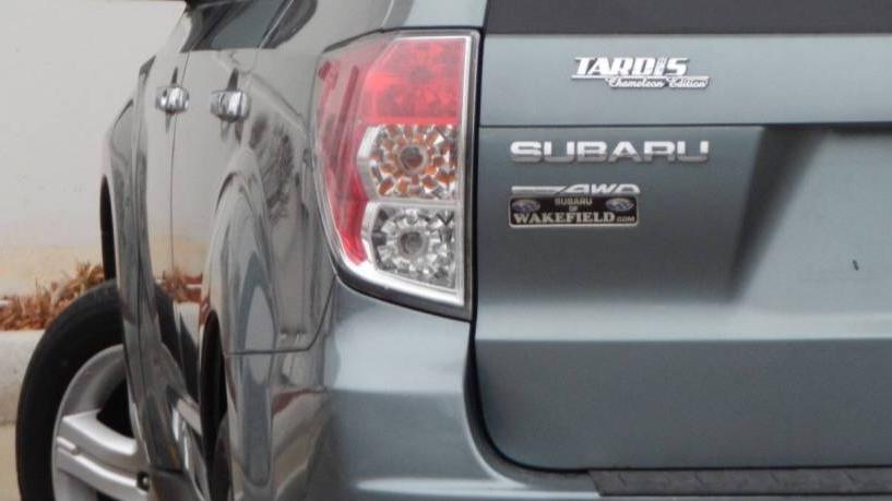 SUBARU FORESTER 2010 JF2SH6CC3AH737188 image