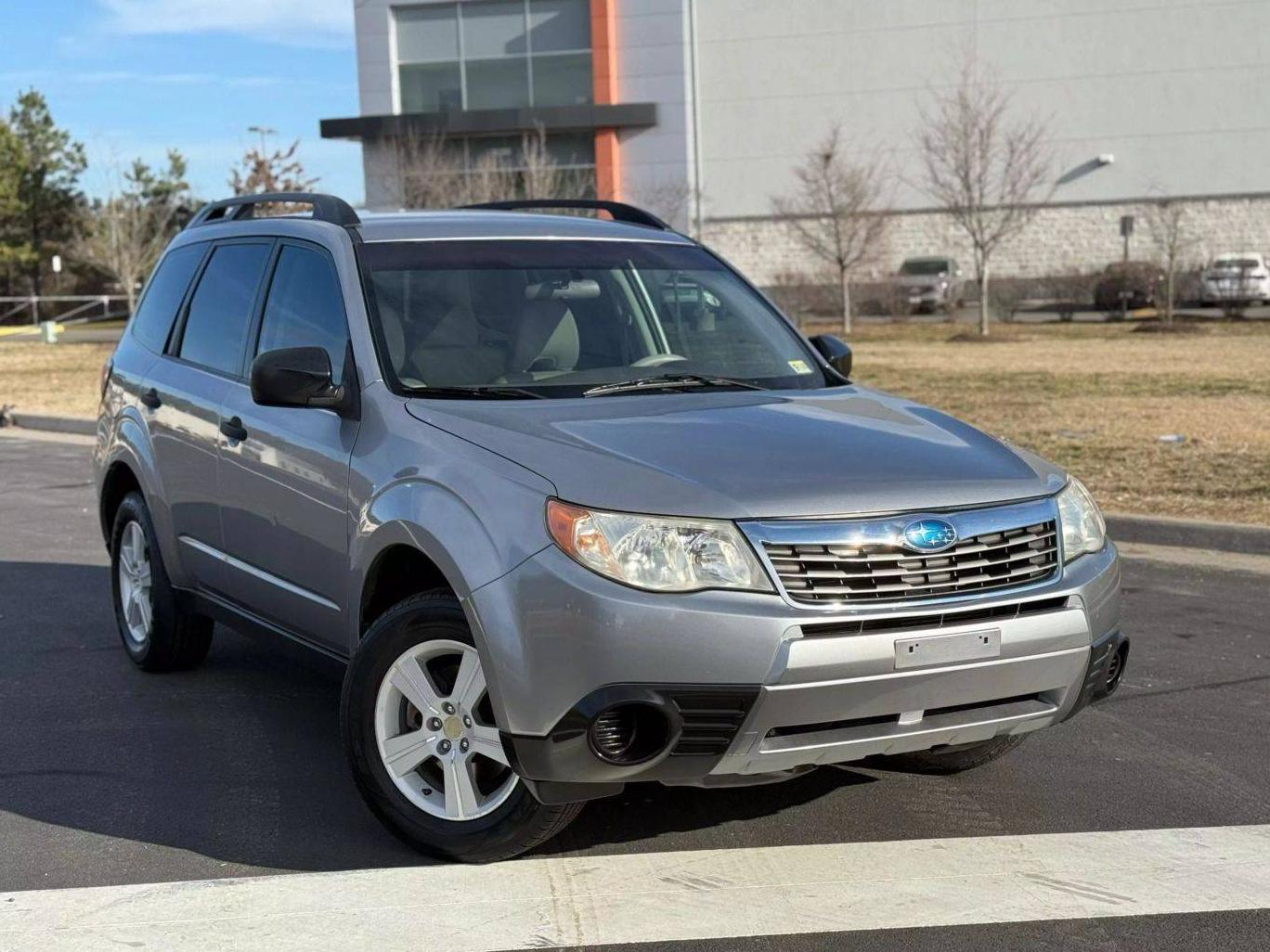 SUBARU FORESTER 2010 JF2SH6BC2AH917506 image