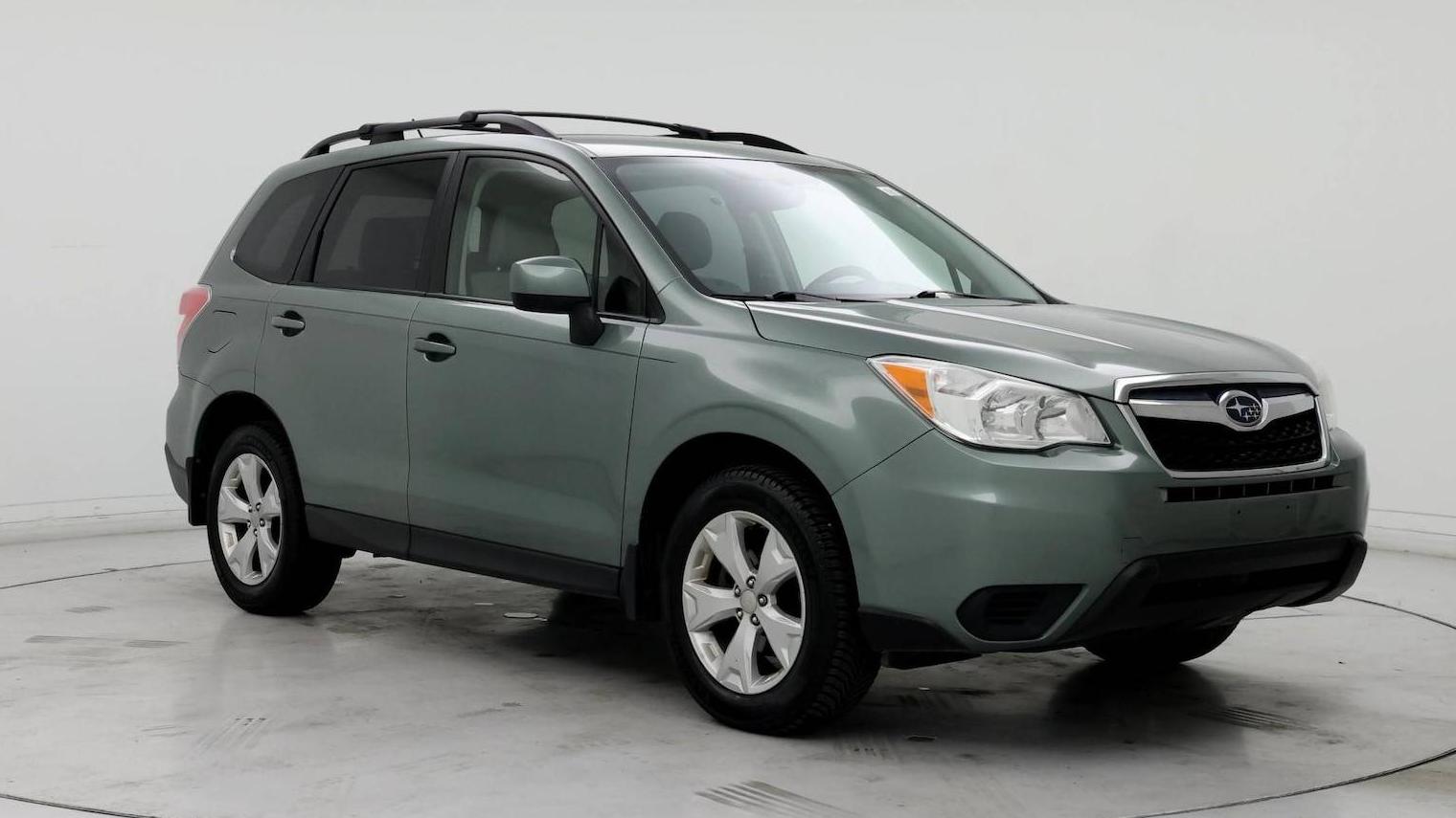 SUBARU FORESTER 2014 JF2SJACCXEG504346 image