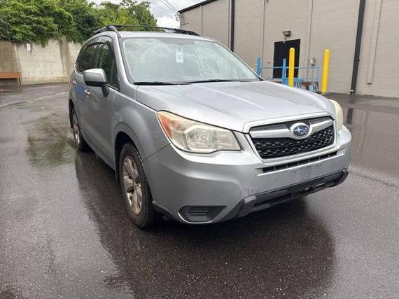 SUBARU FORESTER 2015 JF2SJADC6FH476765 image