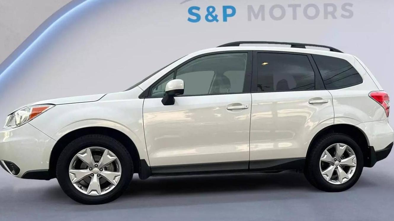 SUBARU FORESTER 2015 JF2SJADC3FH567119 image