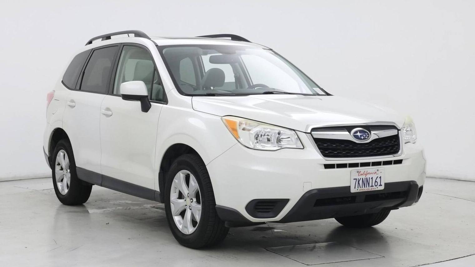 SUBARU FORESTER 2015 JF2SJAFC0FH577118 image