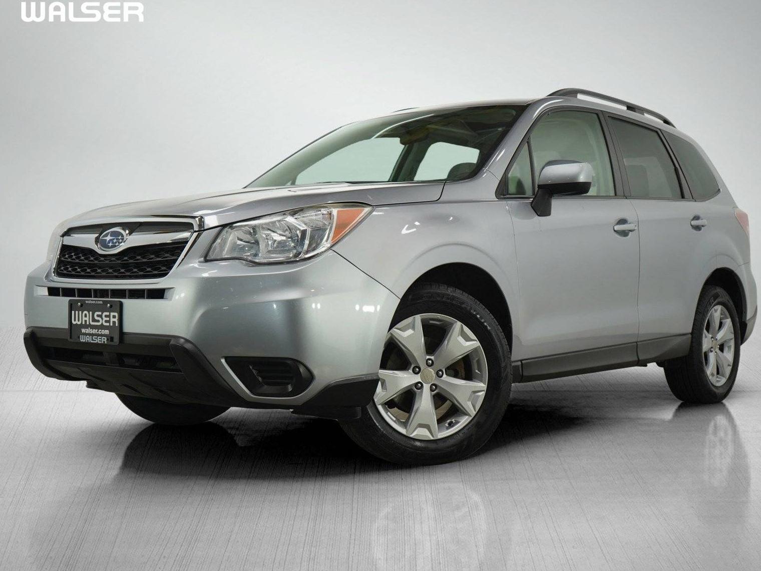 SUBARU FORESTER 2015 JF2SJADC1FH432074 image