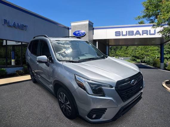 SUBARU FORESTER 2022 JF2SKAPC4NH449605 image