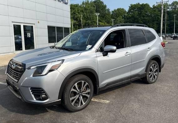 SUBARU FORESTER 2022 JF2SKAPC5NH439603 image