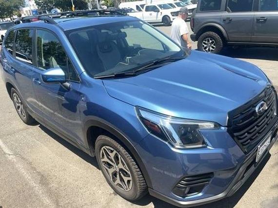 SUBARU FORESTER 2022 JF2SKADC8NH402453 image