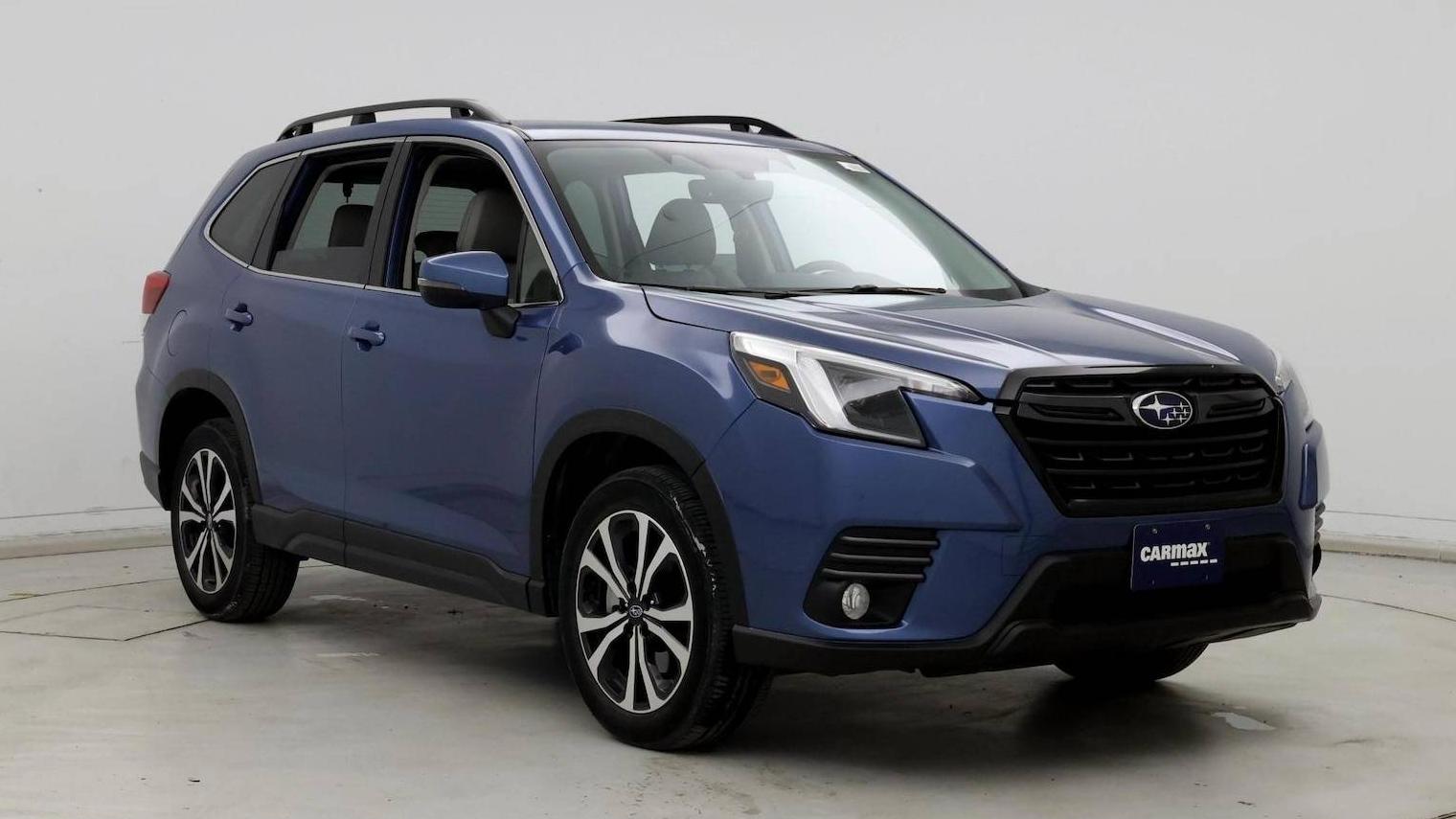 SUBARU FORESTER 2022 JF2SKAPC7NH463627 image