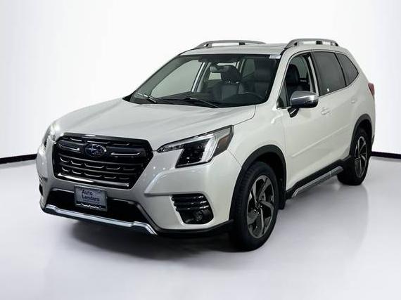 SUBARU FORESTER 2022 JF2SKARC5NH492217 image