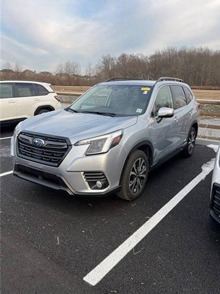 SUBARU FORESTER 2022 JF2SKAPC5NH485075 image