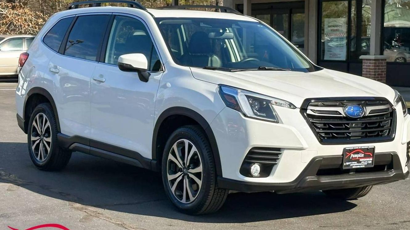 SUBARU FORESTER 2022 JF2SKAPC7NH418008 image