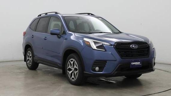 SUBARU FORESTER 2022 JF2SKAECXNH432813 image