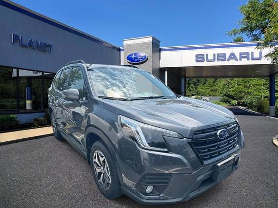 SUBARU FORESTER 2022 JF2SKAEC9NH481470 image