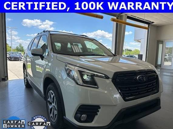 SUBARU FORESTER 2022 JF2SKAEC1NH426611 image