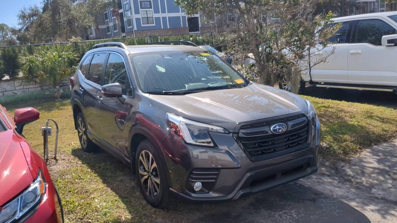 SUBARU FORESTER 2022 JF2SKAPC3NH433170 image