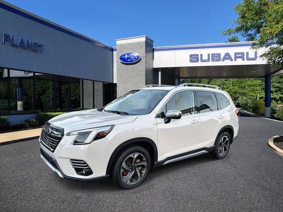 SUBARU FORESTER 2022 JF2SKARC9NH403846 image